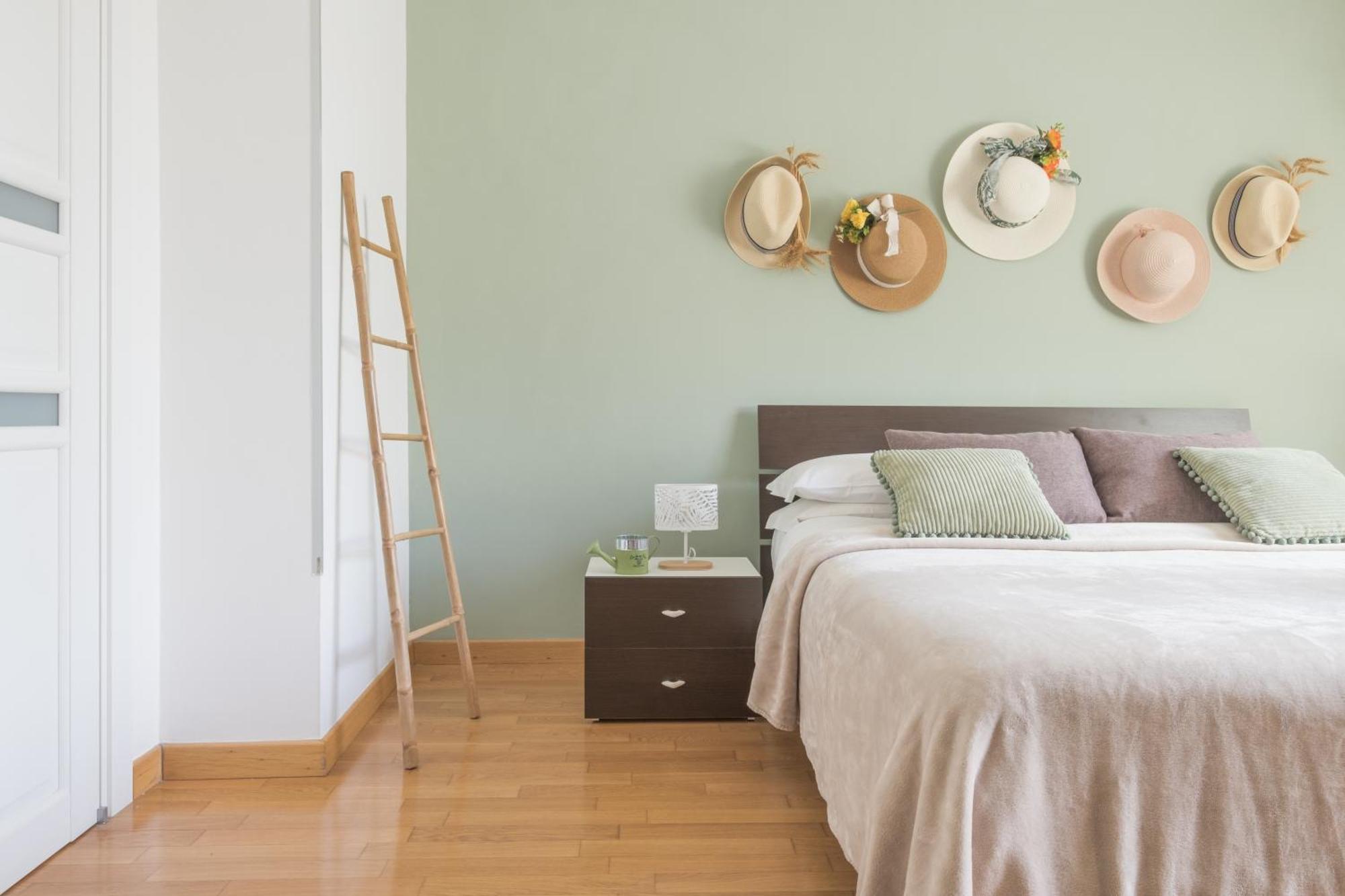 2-Bedroom Apartment In Alba With Free Parking And Air Conditioning Eksteriør bilde